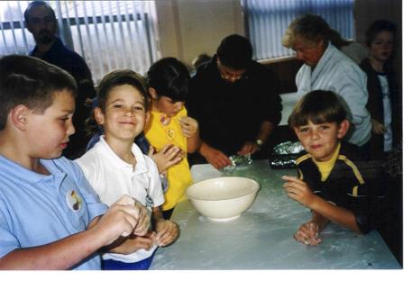 Making Damper on 1st Holy Communion Seminar Day 2002